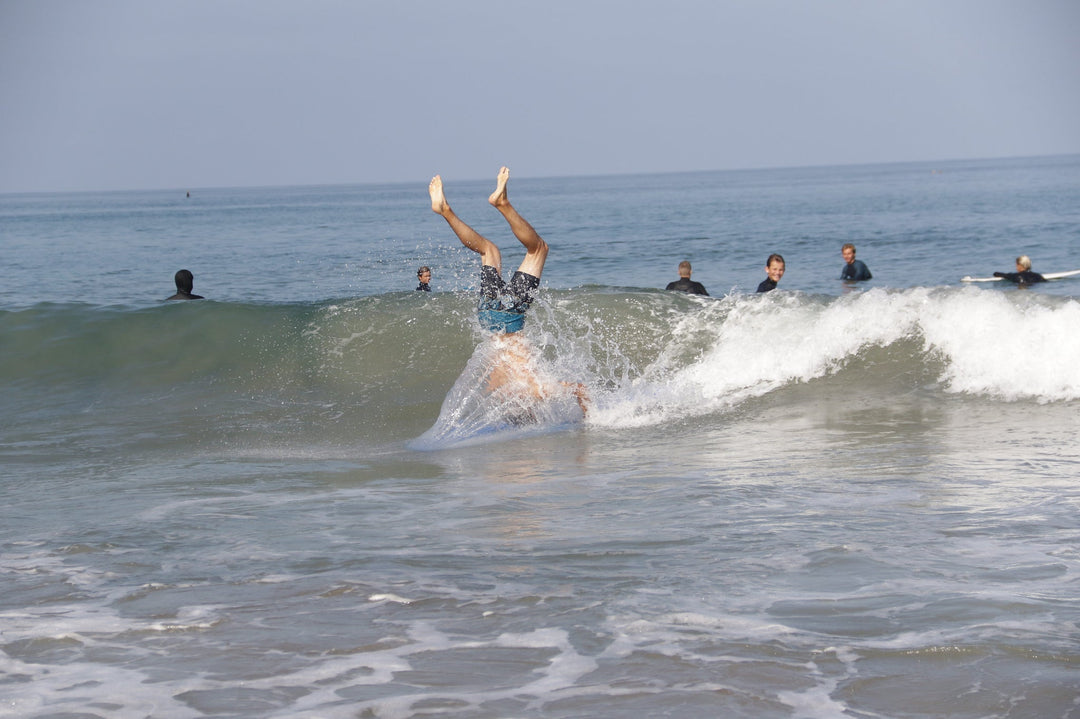 Degree 33 Surf Guide: How to Wipeout Safely