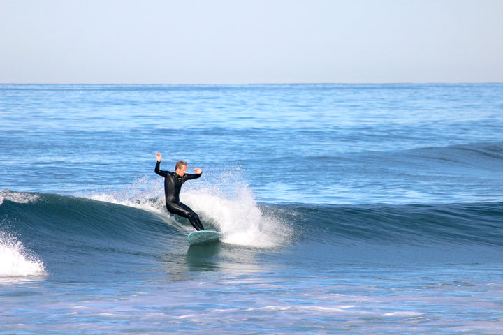 Ride33 Deluxe Surfboard & Wetsuit Package - 6'8" Speed Egg Epoxy Midlength